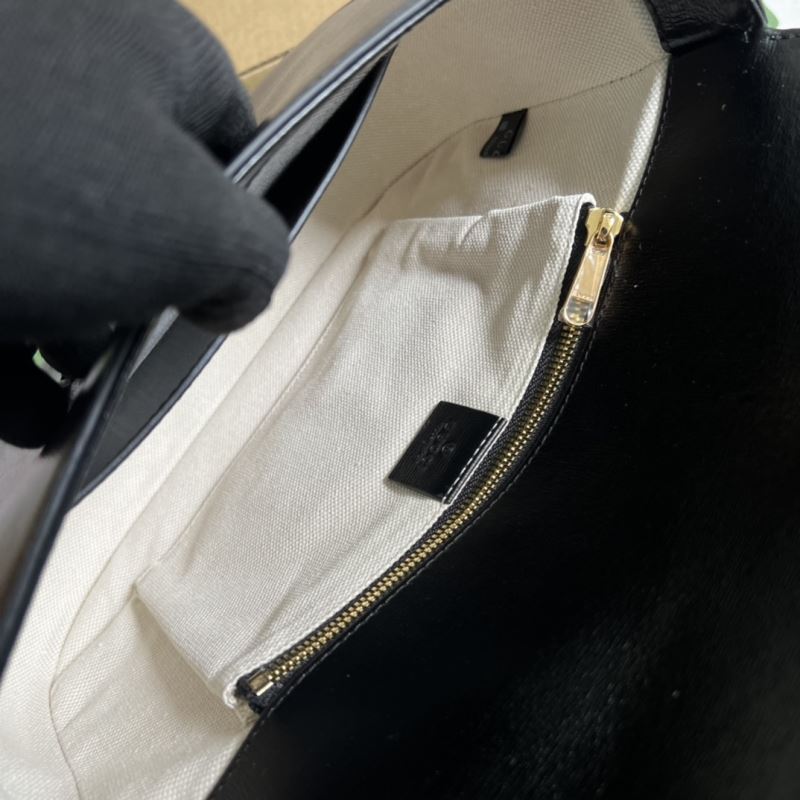 Gvc*1 horsebit bags